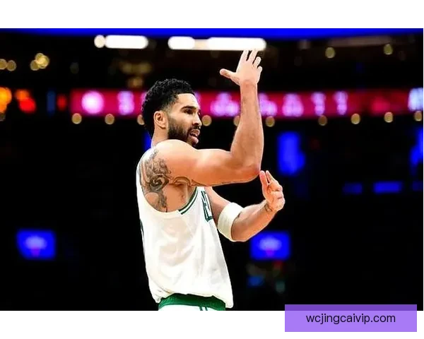 塔图姆突破14000分成历史第五年轻前锋仅次于詹杜瓜